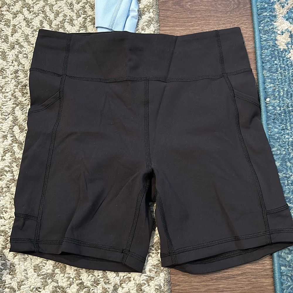 Lululemon Invigorate 6” Shorts